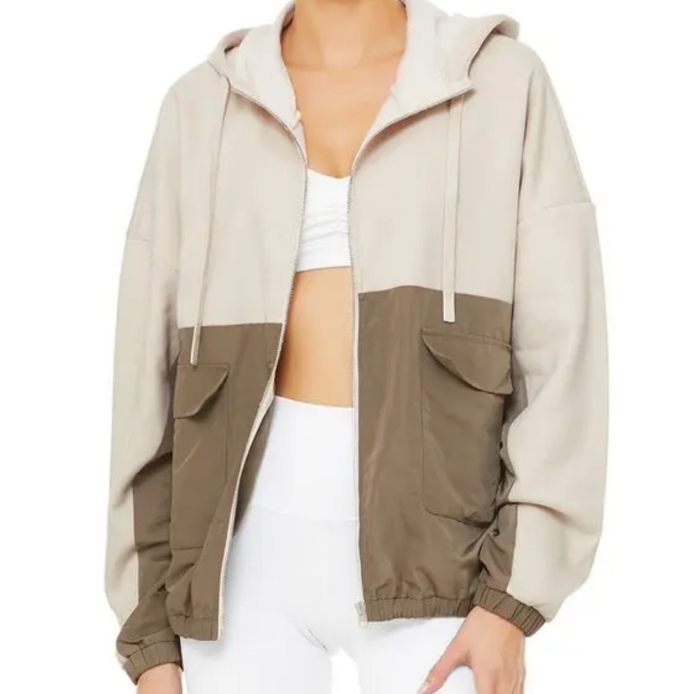Alo Yoga Intent Jacket - Bone/Olive Branch
